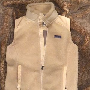 Patagonia Women’s retro pile vest